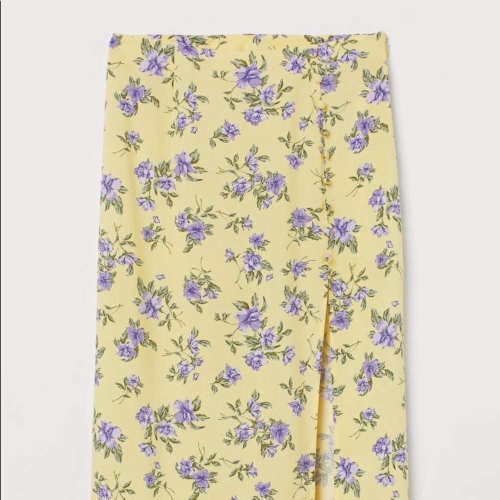 NWT Light Yellow/Floral High-Split Skirt Size 6